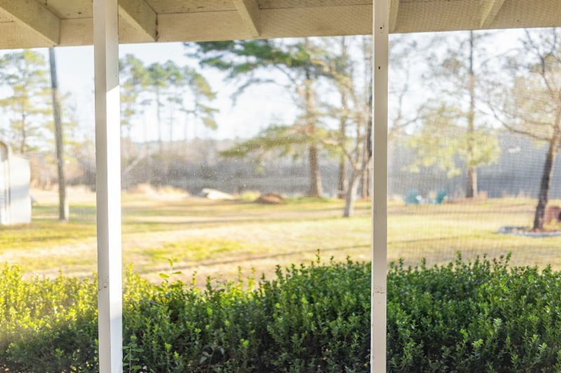 Lanai Screenings in Fall